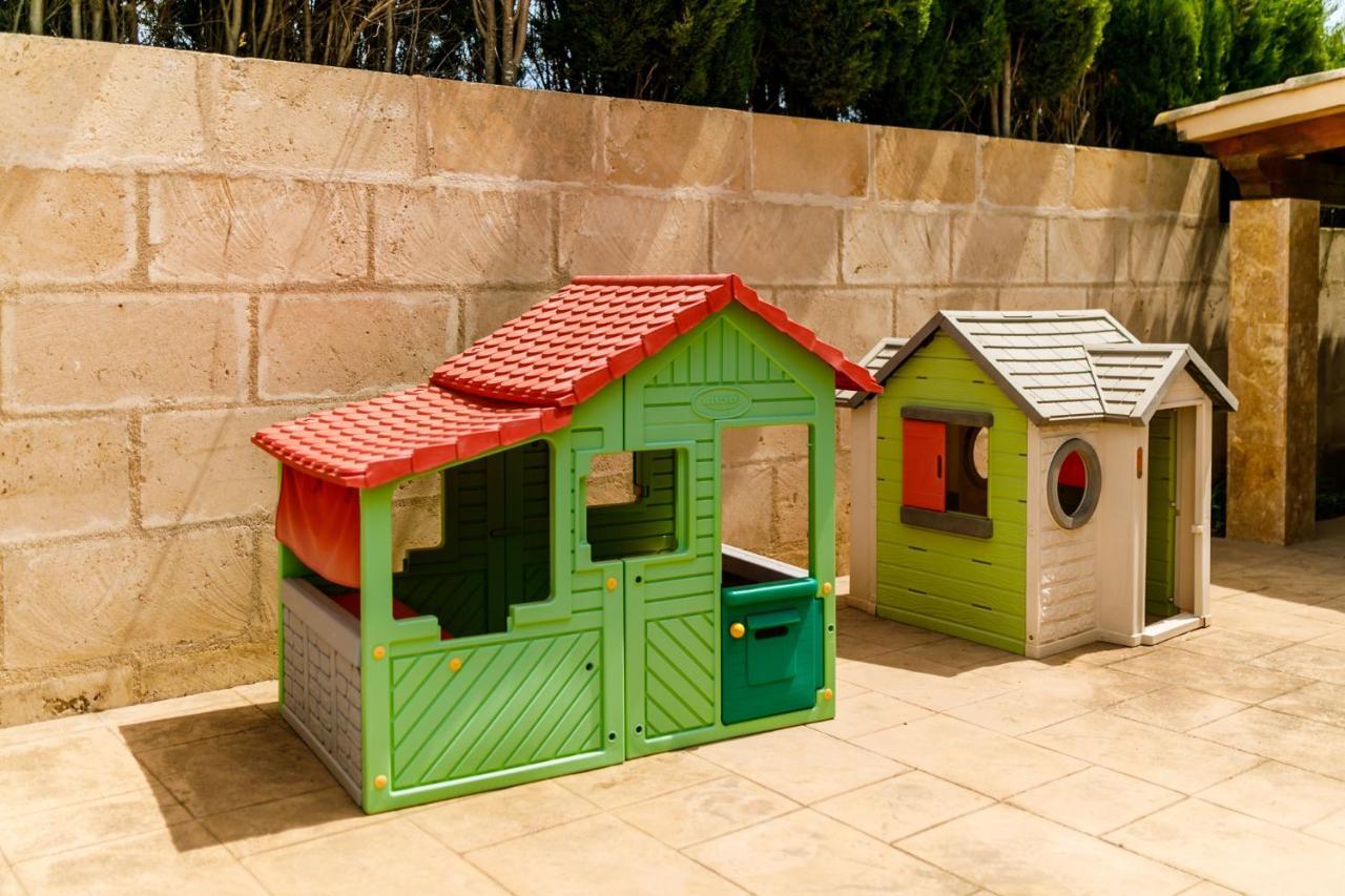 Es Velar Family Villa